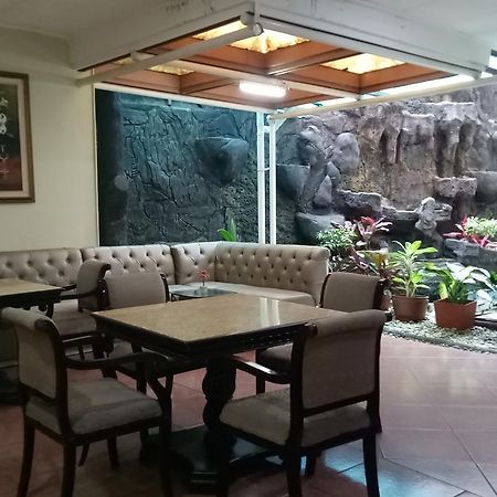 Hotel Mirah Sartika Bogor Exterior photo